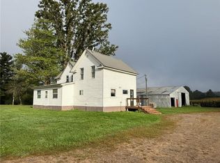 2337 11 1/4 St, Cumberland, WI 54829