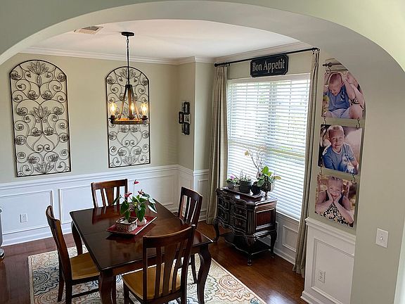 3rd image of 8324 Brookings Dr #4