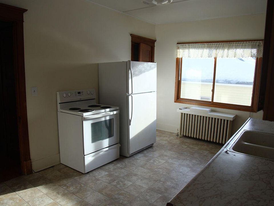 1st image of 217 N 4th St #1