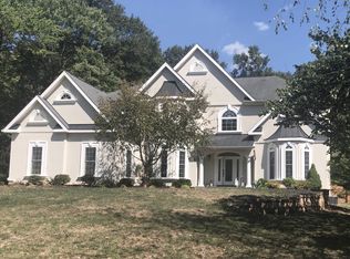 410 Berry St SE, Vienna, VA 22180