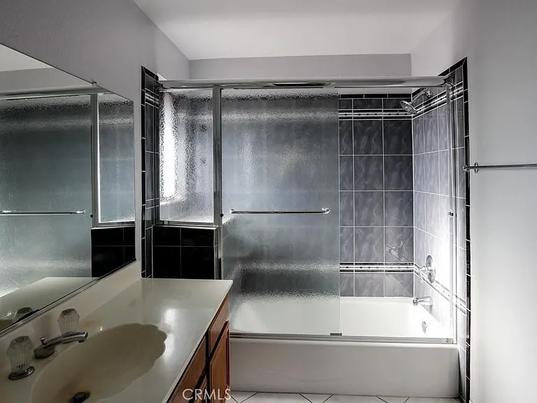 10596 Evergreen Dr — Photo 7