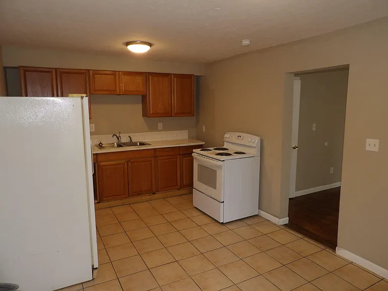 6 Dogwood Ln #1 — Photo 32