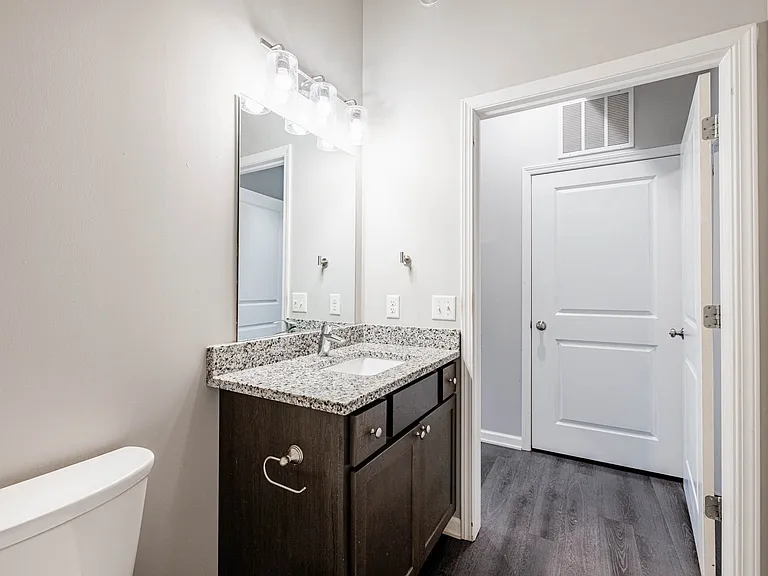 Trailview Apartments at Pioneers Park — Photo 26