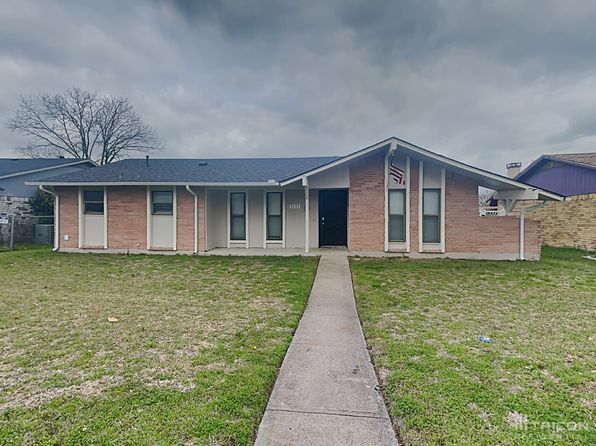1221 Aldenwood Dr