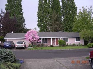 740 Alder St, Mount Angel, OR