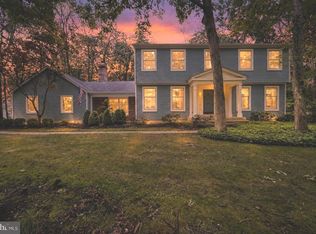4 Bookbinder Ct, Medford, NJ 08055