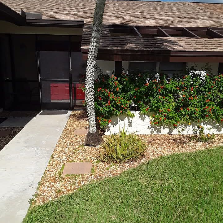 1st image of 4727 Lakewood Blvd #1