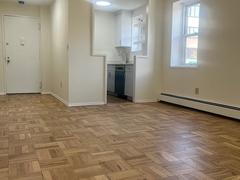 140 Grove St #1D — Photo 5