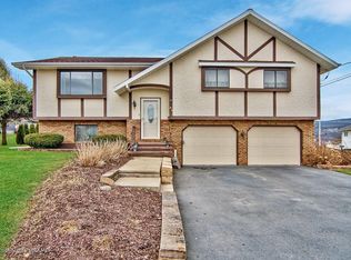 94 Lemko St, Olyphant, PA 18447