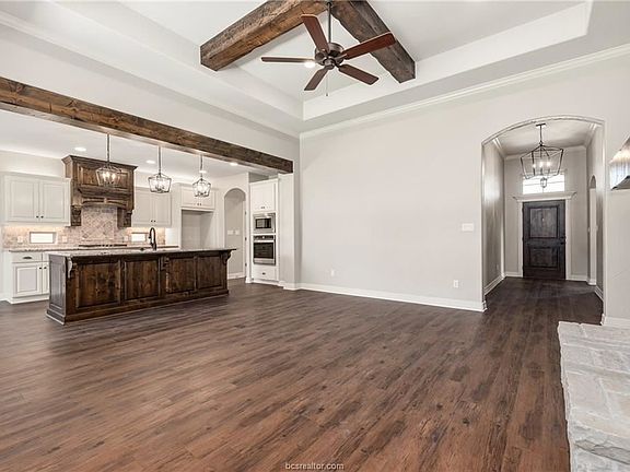 5th image of 5012 Greyrock Dr