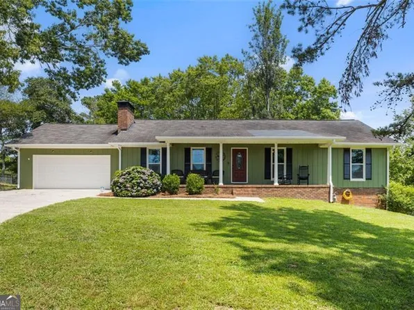 11952 E Cherokee Dr, Ball Ground, GA 30107