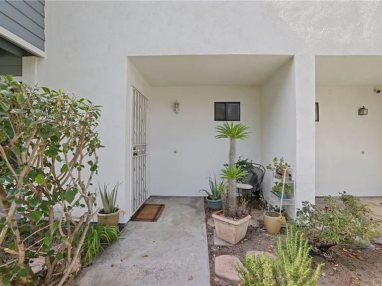 711 Church Pl #2 — Photo 92