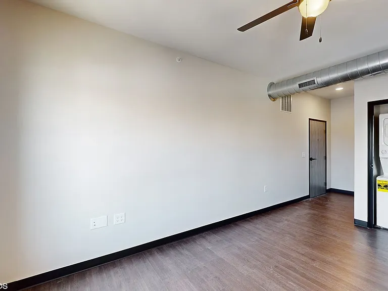 151 Lofts — Photo 92