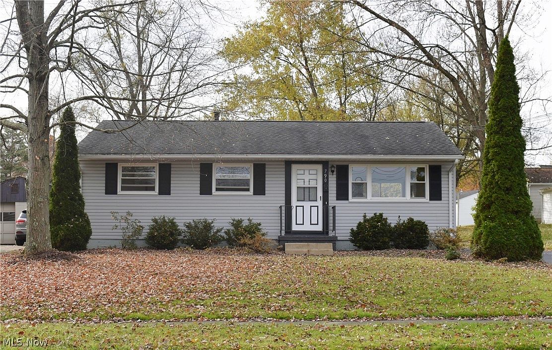 790 Gary Dr, Hubbard, OH 44425 Zillow