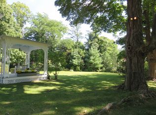 98 Banks Pl, Southport, CT 06890