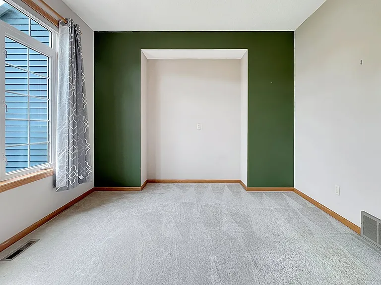1839 Valley Ridge Trl S — Photo 12