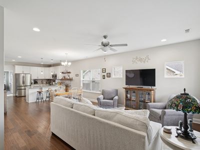 561 Oakvale Ln, Mount Juliet, TN, 37122