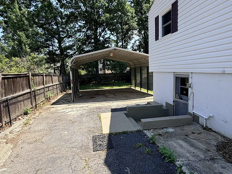 10003 Lomond Dr — Photo 5