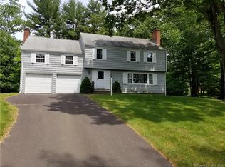 116 Robin Rd, Glastonbury, CT 06033
