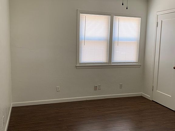 3rd image of 2110 17th St