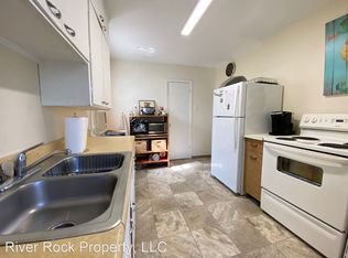 1510 12th St N, Fargo, ND 58102