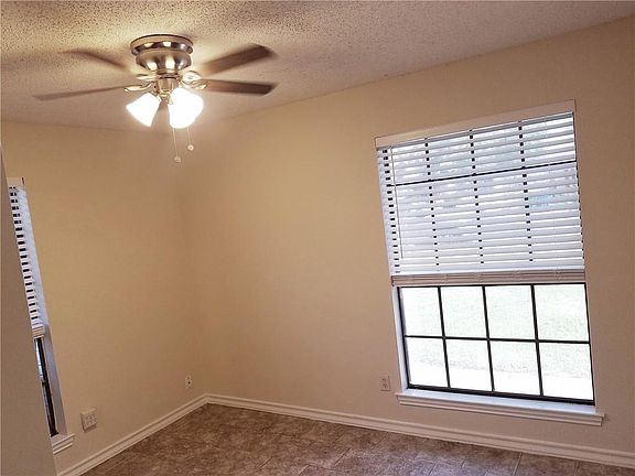 5th image of 14230 Anita Marie Ln
