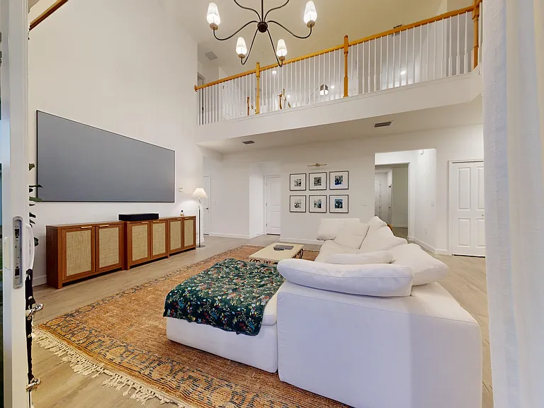 17686 Saddleback Loop — Photo 13