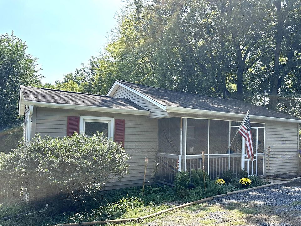 1st image of 1310 Benton Pike NE