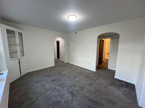 5th image of 839 175th Pl APT 2