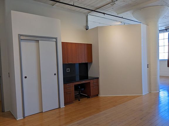 4th image of 420 S San Pedro St APT 403