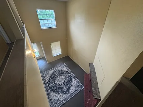 3 bed, 1182 sqft, $1,540 — Photo 4
