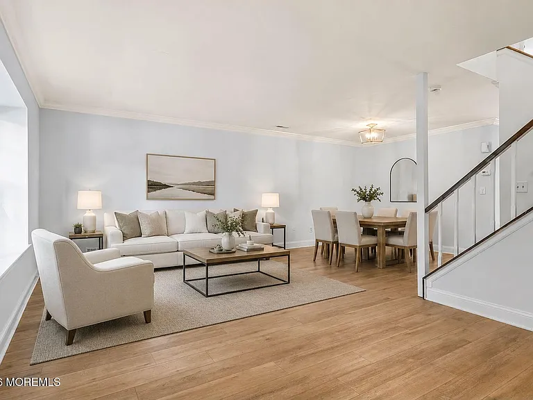 17 Alameda Ct — Photo 3