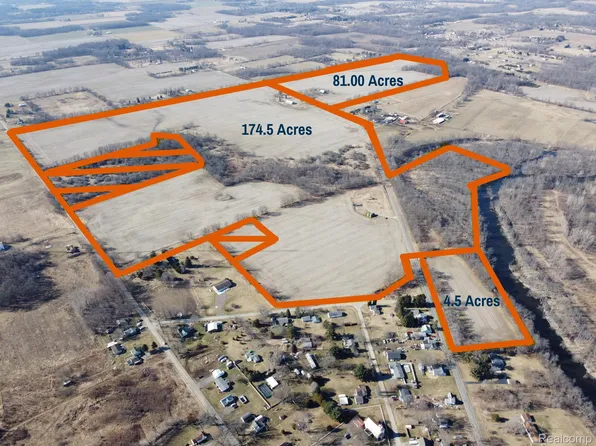 9909 Bellevue Rd, Onondaga, MI 49264