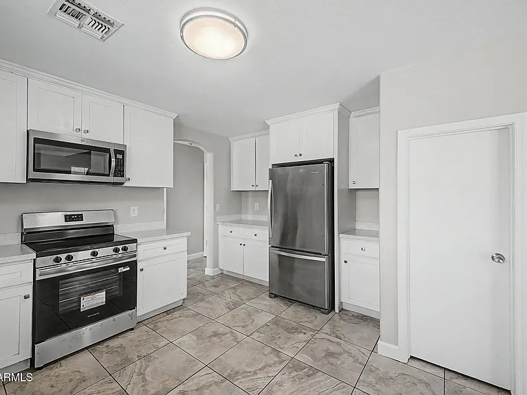 6319 W Williams St — Photo 10