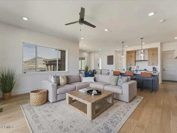 11451 N Sailwater Ln, Hideout, UT 84036