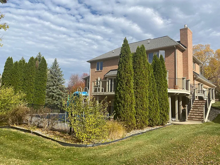 7805 Rutherford Ct — Photo 56