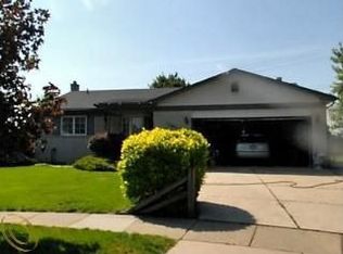 24601 Orchard St, Taylor, MI 48180