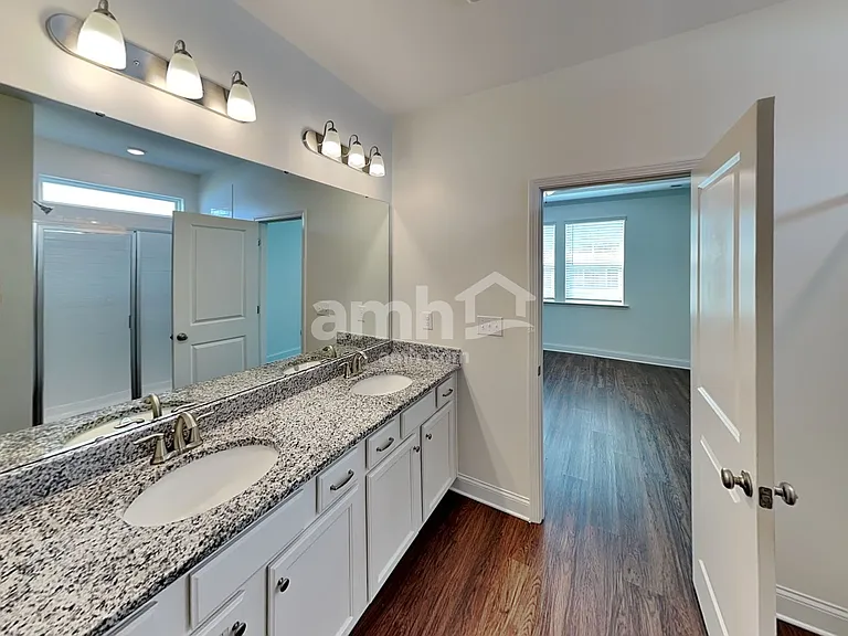 309 Stowe Rd — Photo 11