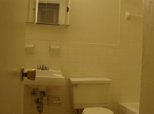 703 Washington St SE APT 6, Blacksburg, VA 24060