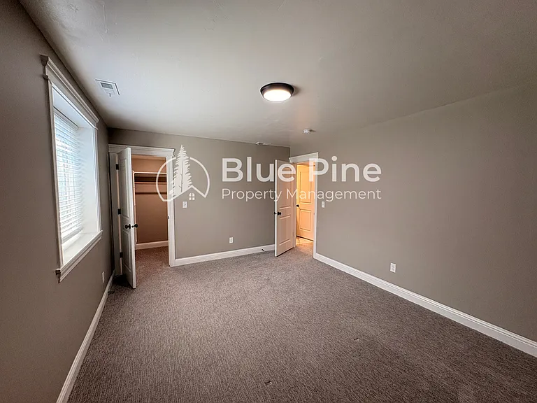 1890 Mesa Canyon Dr — Photo 26