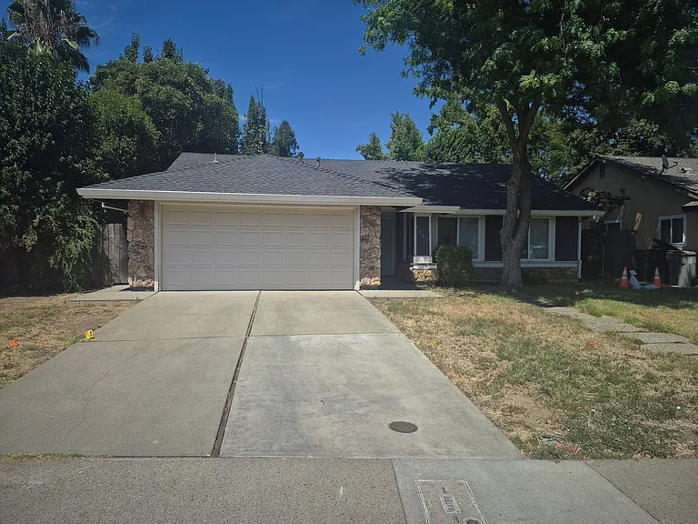 1157 Socorro Way — Photo 1