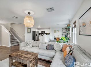 8707 Dittmar Oaks Dr, Austin, TX 78748