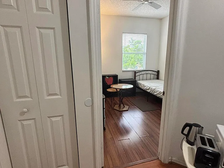 2941 Crestwood Ter #7204 — Photo 4