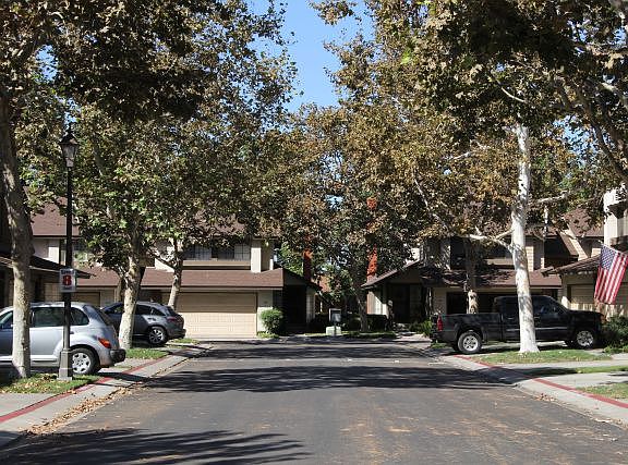 5th image of 563 W Puente St Unit 3