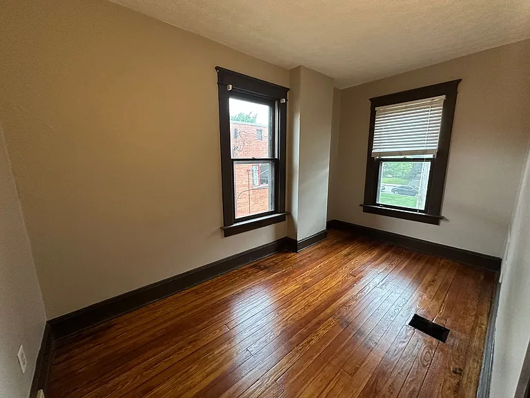 1236 Neil Ave — Photo 19