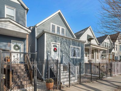 3566 W McLean Ave, Chicago, IL, 60647