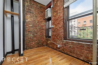 Rented by PocketBroker Inc