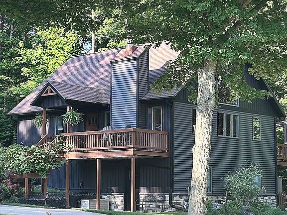 2nd image of 12770 23 Mile Rd
