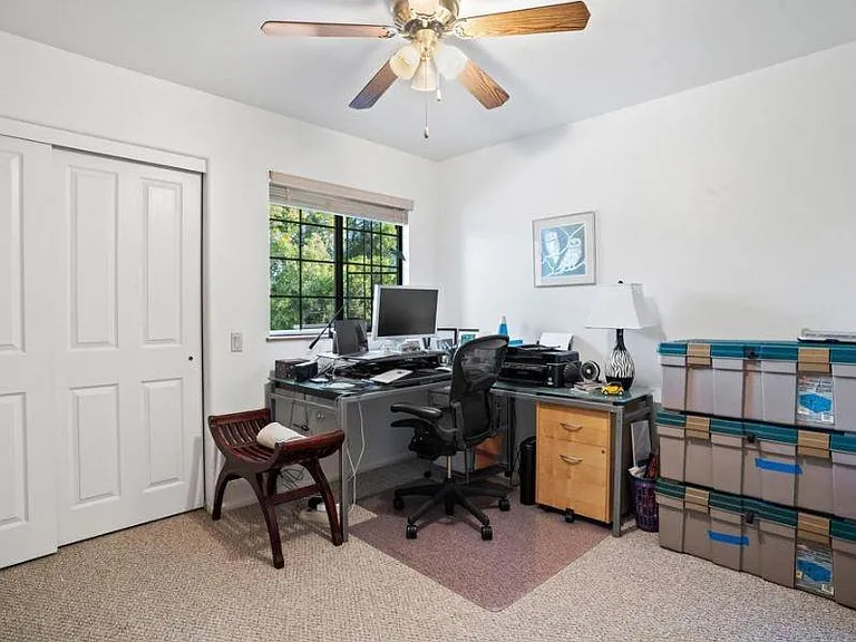 1921 Somerset Ave #1921 — Photo 6