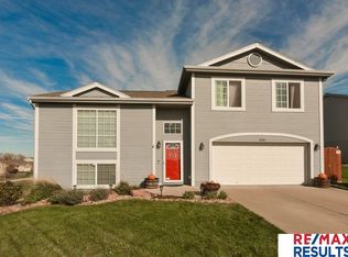 6310 S 189th St, Omaha, NE 68135